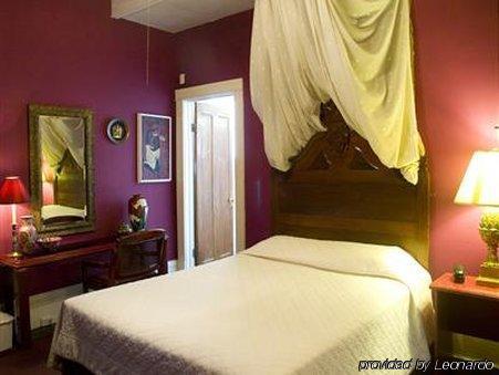 New Orleans Guest House Room photo